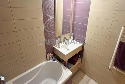 Apartament cu 3 camere decomandat în Ghiroda - 10