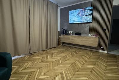 Apartament cu 3 camere decomandat în Central - 3