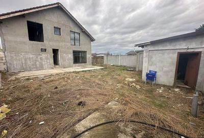Casă cu 4 camere în Săcălaz - 8