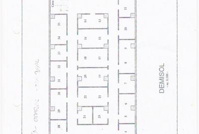 Spațiu comercial, de 3,500 mp, în Central - 5