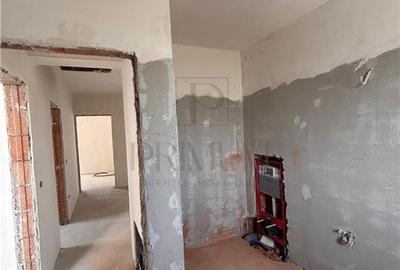Casă cu 4 camere cu Canalizare în Moșnița Nouă - 13