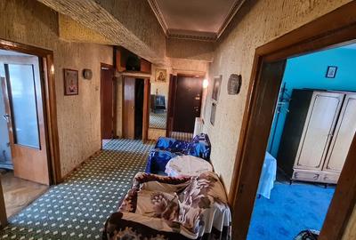 Apartament cu 3 camere decomandat în Sud - 3