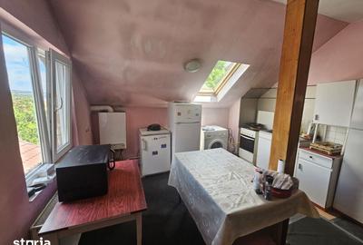 Casă cu Teren 274 Mp în Zorilor - 9