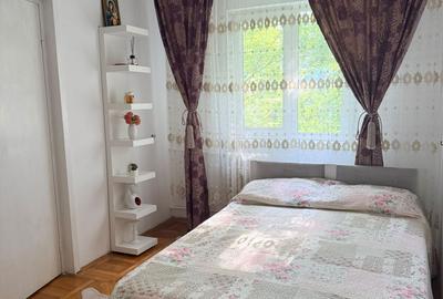 Apartament cu 2 camere semidecomandat în Inel II