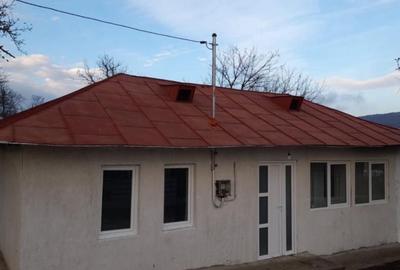 Casă cu 2 camere în Central