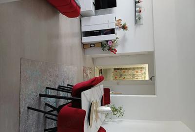 Apartament cu 3 camere decomandat în Berceni - 1