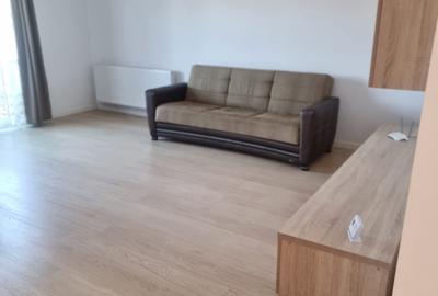 Apartament cu 2 camere decomandat, mobilat în Sud
