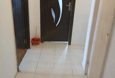 Apartament cu 2 camere decomandat în Traian - 2