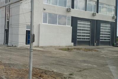 Spațiu comercial, de 15,000 mp, în Central - 1