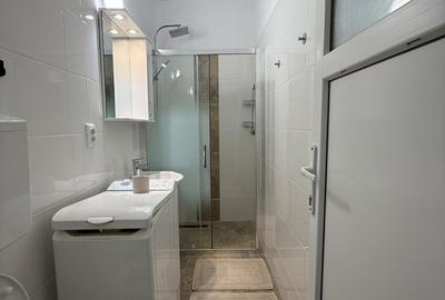 Apartament cu 2 camere decomandat în Central - 8