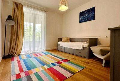 Apartament cu 3 camere decomandat, mobilat în Drumul Poienii