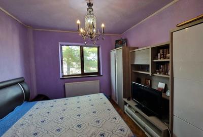 Apartament cu 2 camere semidecomandat în Micro 9