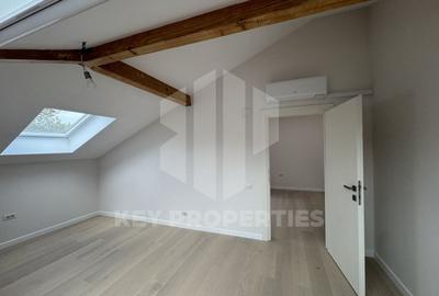 Apartament cu 3 camere semidecomandat în P-ța Romană - 1