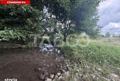 Teren de 3500 mp, în Recea