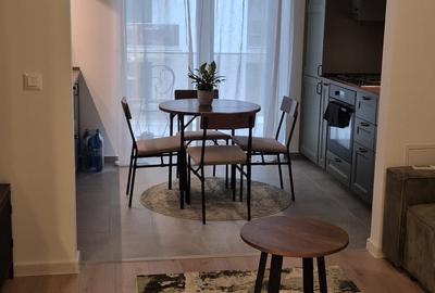 Apartament cu 2 camere semidecomandat în Central