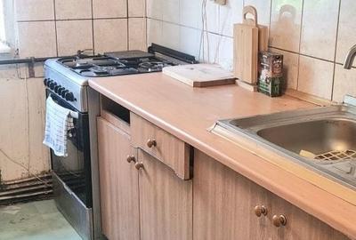 Apartament cu 4 camere decomandat în Sud - 2