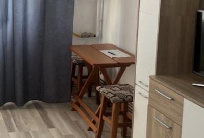 Garsonieră semidecomandată în Uzina 2 - 4