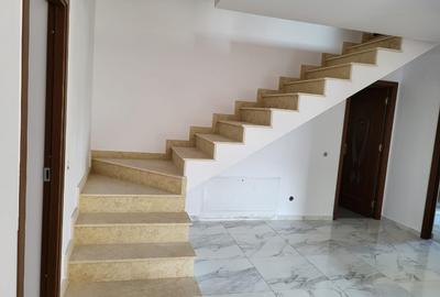 Casă individuală cu 5 camere cu Teren 590 Mp în Bunloc - 2