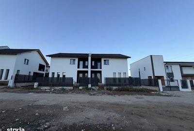 Casă cu 4 camere cu Teren 120 Mp în Cetate