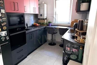 Apartament cu 3 camere decomandat, mobilat în Girocului - 1