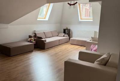 Casă cu 8 camere cu Teren 502 Mp în Castelul Peleș - 9