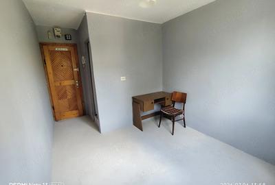 Garsonieră decomandată în Rogerius