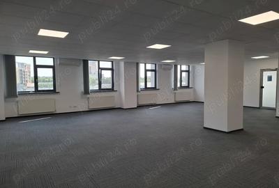 Spațiu comercial, de 372 mp, în Central