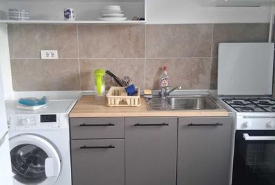 Garsonieră decomandată în Central