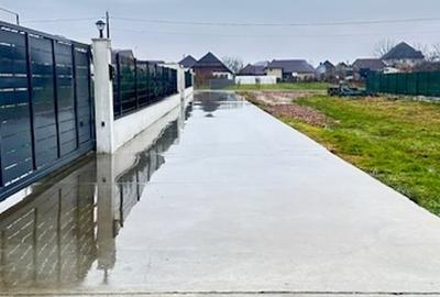 Casă cu 3 camere cu Canalizare în Mocira - 1