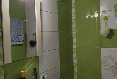 Apartament cu 3 camere semidecomandat în Central - 2