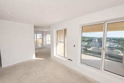Apartament cu 4 camere semidecomandat în Central - 1