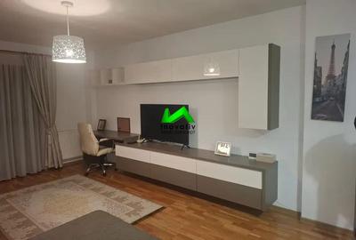 Apartament cu 3 camere decomandat în Hipodrom 3
