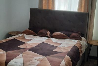 Apartament cu 3 camere decomandat în 15 Noiembrie - 9