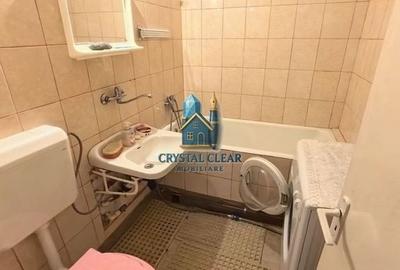 Apartament cu 2 camere nedecomandat în Aleea Carpați