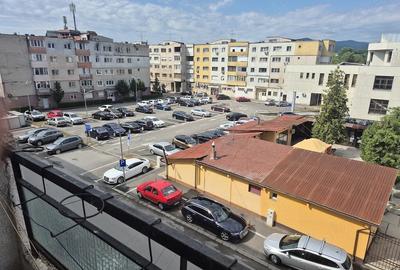 Apartament cu 2 camere decomandat în Ultracentral