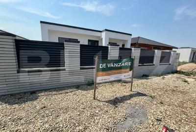 Casă cu 4 camere cu Teren 500 Mp în Sântandrei