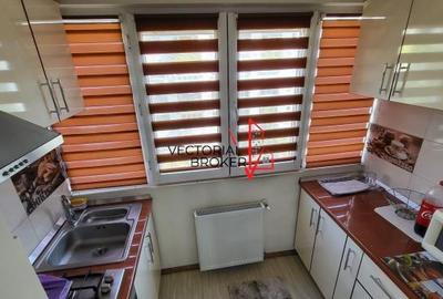 Apartament cu 3 camere decomandat, mobilat în Basarabia - 2