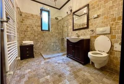 Casă individuală cu 5 camere cu Teren 450 Mp în Central - 2