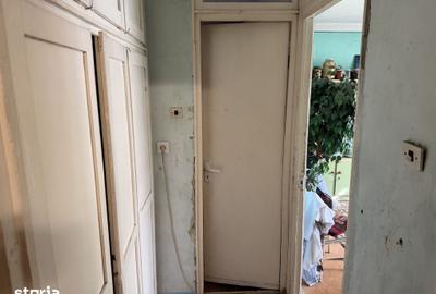Apartament cu 2 camere în Micro 16