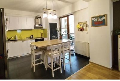 Apartament cu 2 camere în Aradului