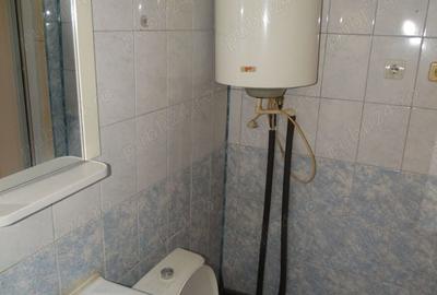Apartament cu 2 camere nedecomandat în Telecabinei