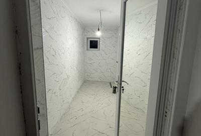 Casă cu 3 camere în Pianu
