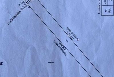 Teren de 5000 mp, în Nord
