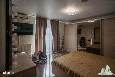 Casă cu 4 camere cu Teren 500 Mp în Central