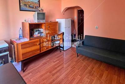 Garsonieră în Micro 40