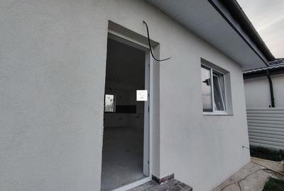 Casă individuală cu 3 camere cu Canalizare în Samurcași - 16