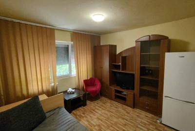 Garsonieră decomandată, mobilată în Complex Studențesc - 3