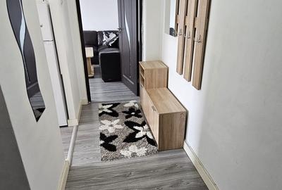 Apartament cu 2 camere decomandat în Florilor - 8