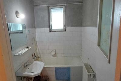 Apartament cu 3 camere semidecomandat în 1 Mai - 4