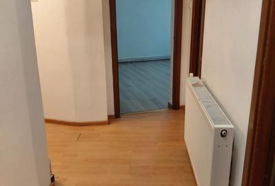 Apartament cu 3 camere decomandat în Unirii Centru - 2